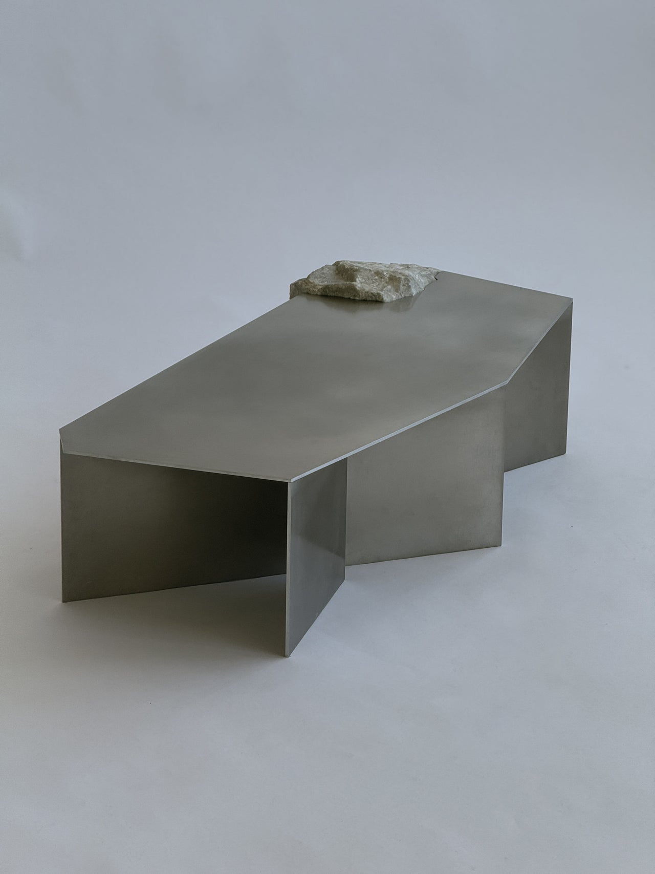Merge coffee table - Carrara
