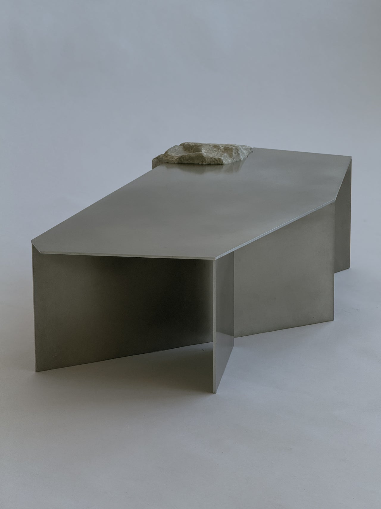 Merge coffee table - Carrara