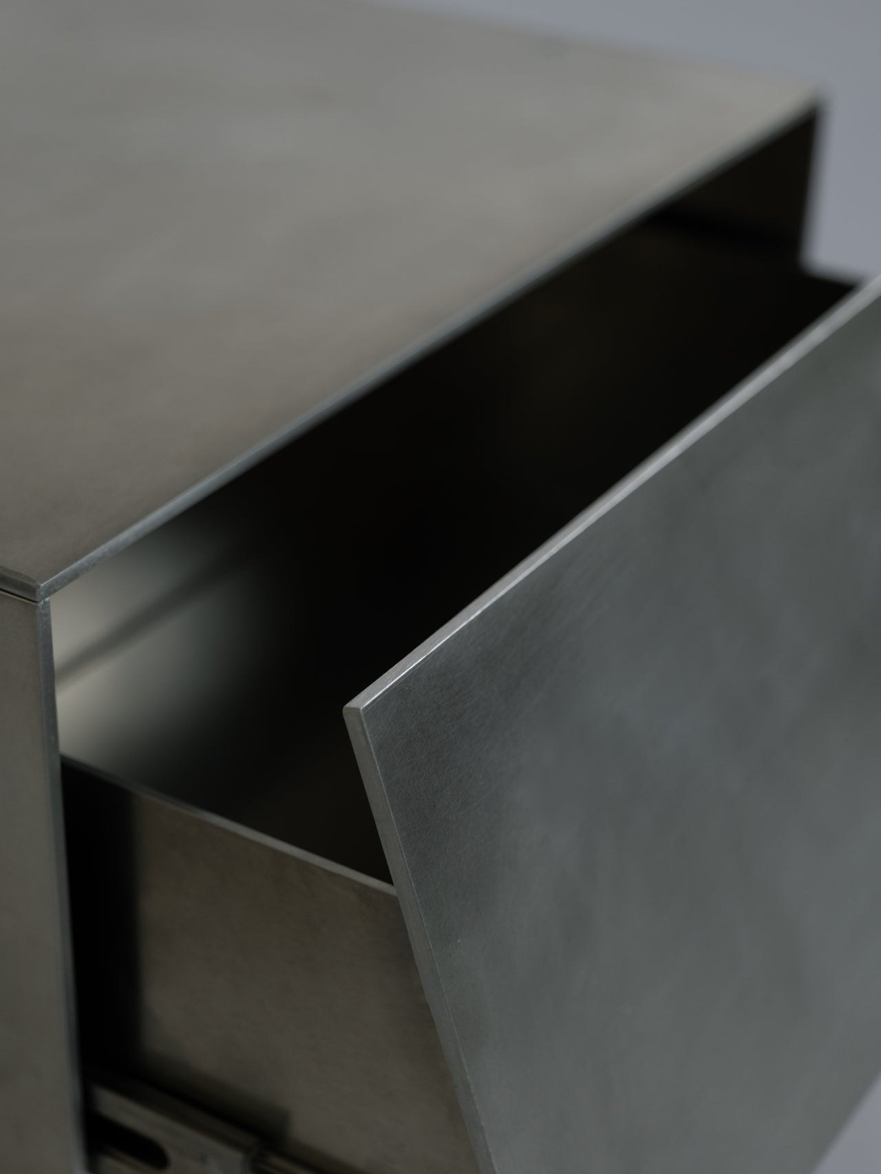 Drone 440 Drawer — Kube System©